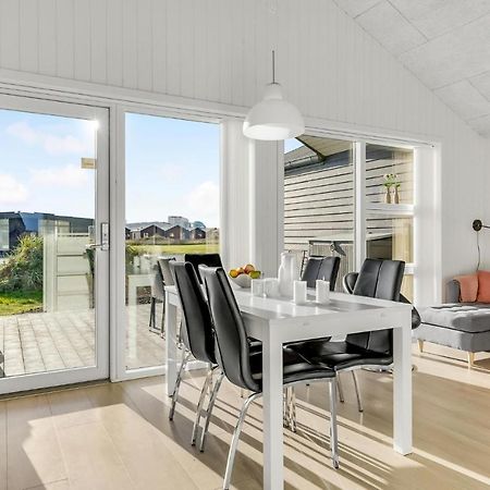 Awesome Home In Ringkobing With Kitchen Søndervig Extérieur photo