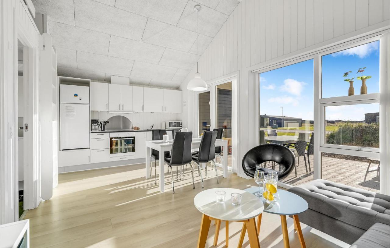Awesome Home In Ringkobing With Kitchen Søndervig Extérieur photo